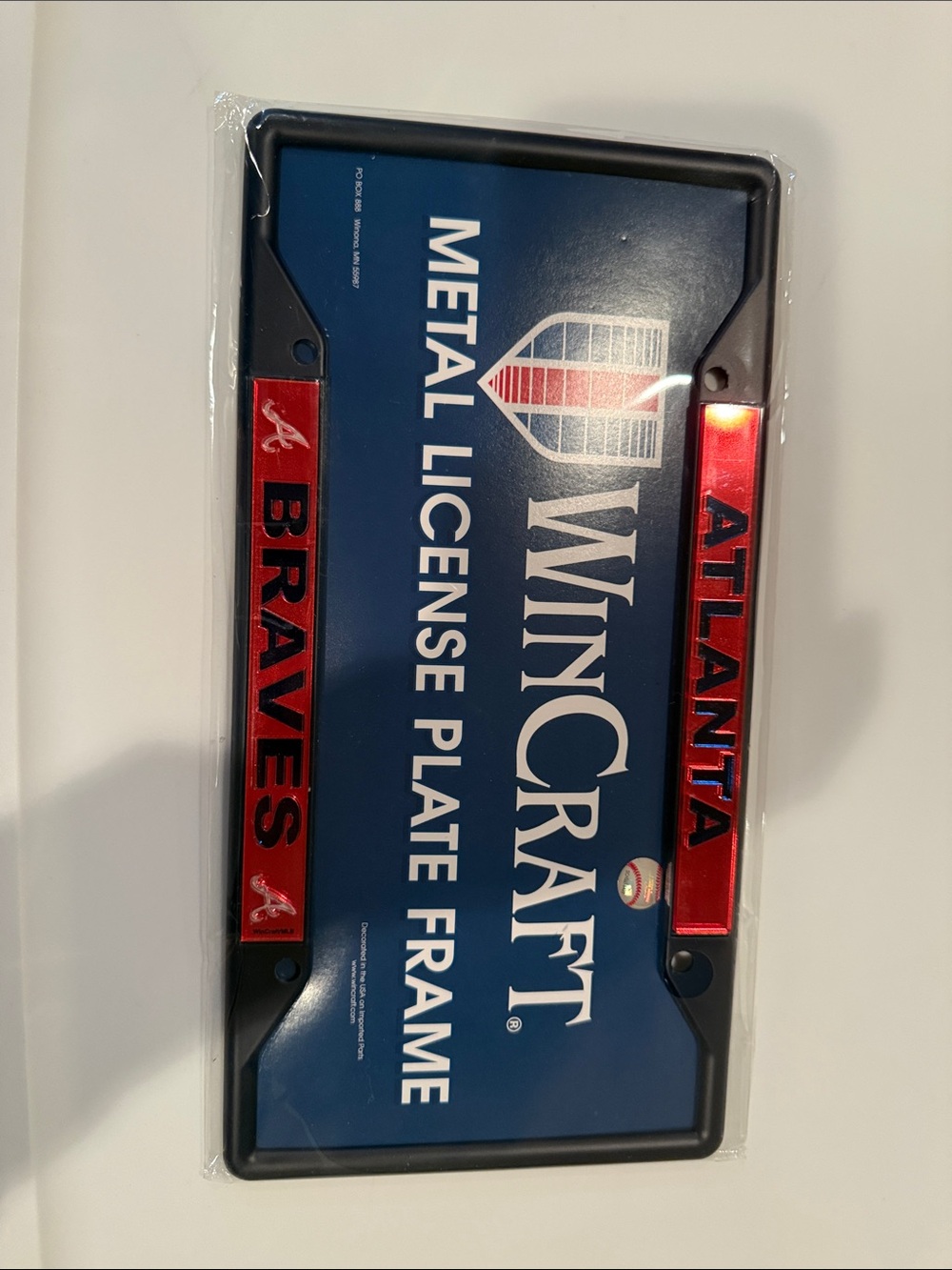 Wincraft Red and Black Braves Atlanta Metal License Plate Frame